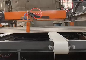 48���Ԅ�(d��ng)�߅�C(j��)